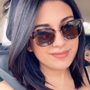 Meet your Posher, Anaila